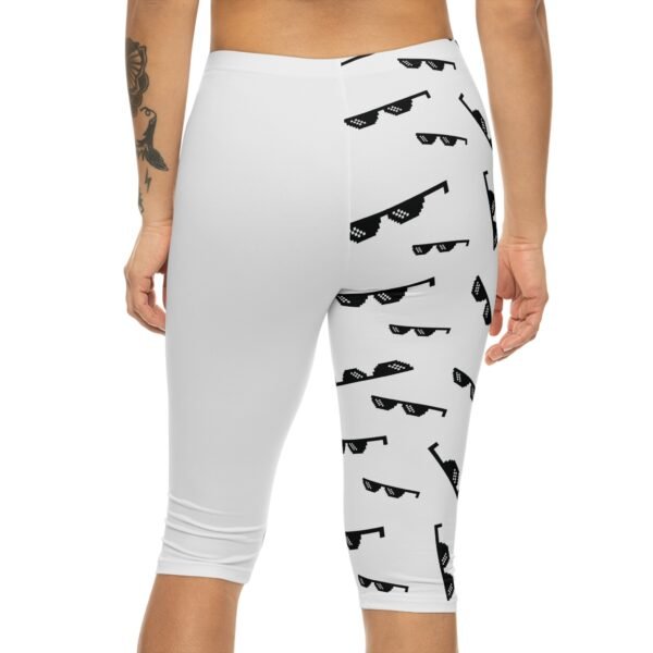 No Excuses Women's Capri Leggings - Stylish & Comfortable Activewear - Image 5